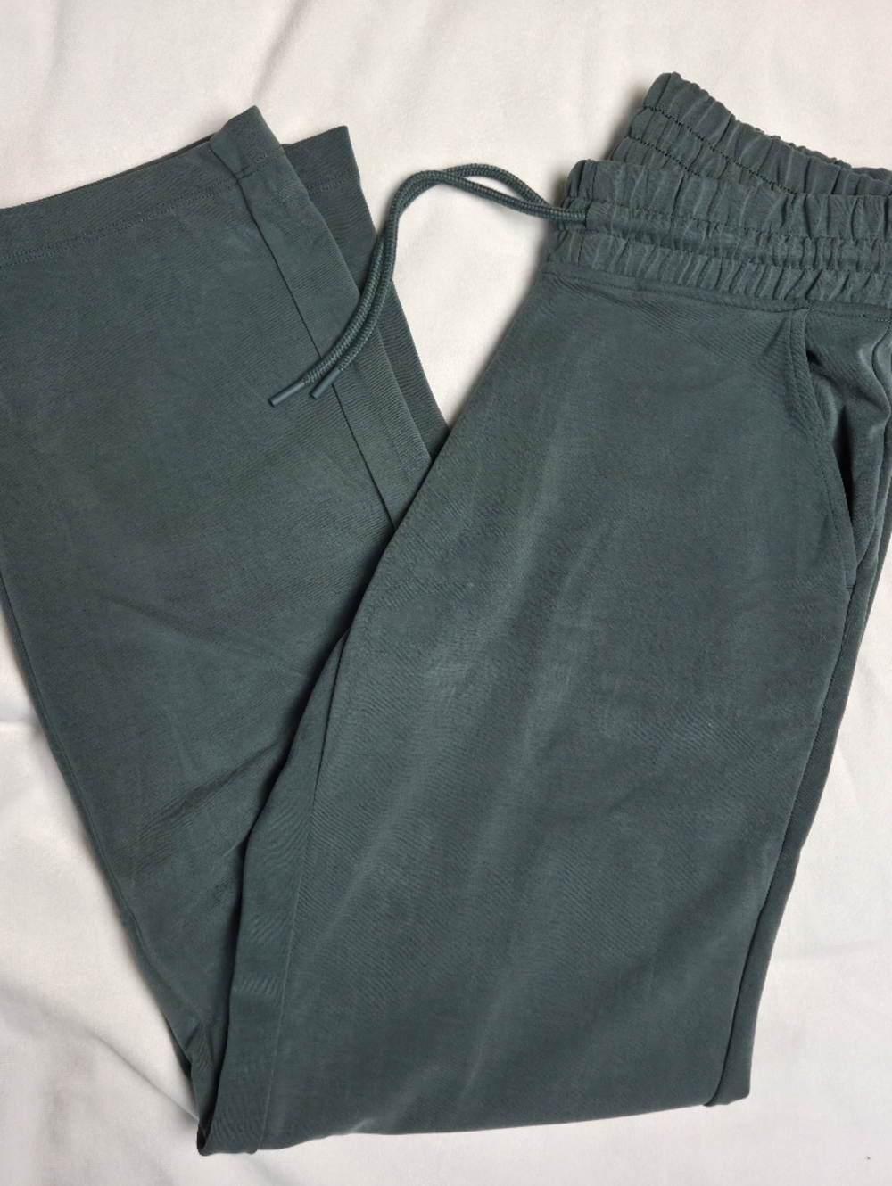 Athleta Straight Leg Sweatpants in Teal Green